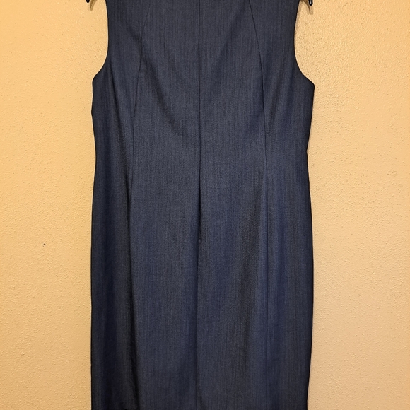 Calvin Klein dress - Picture 4 of 9